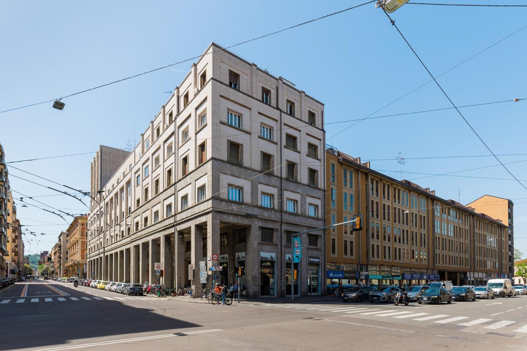 Bologna Centrale 1, Bologna
